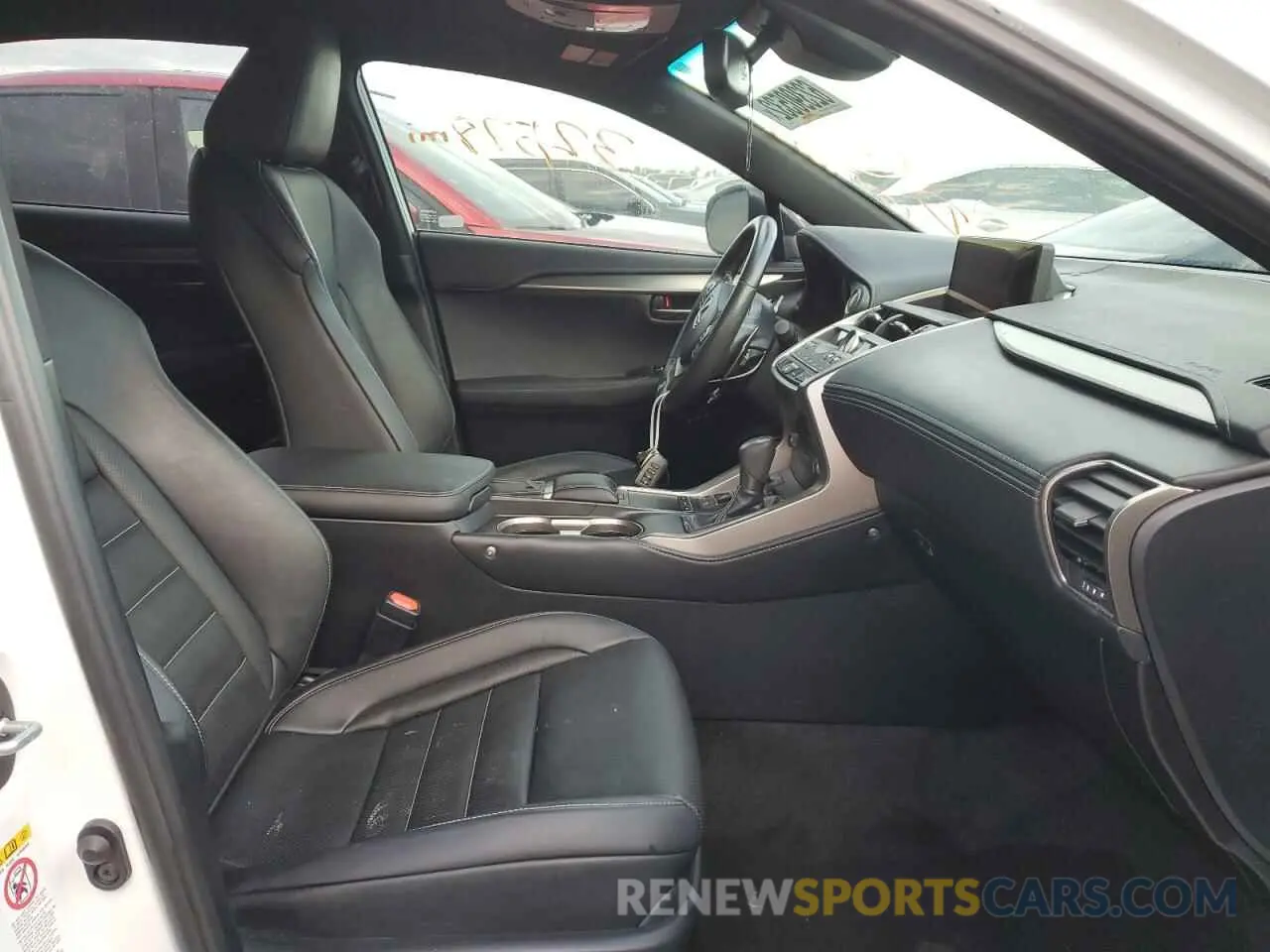 5 fotografías del automóvil dañado JTJYARBZ6K2122074 LEXUS NX 2019