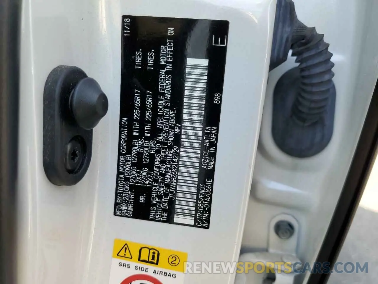 10 fotografías del automóvil dañado JTJYARBZ6K2142129 LEXUS NX 2019