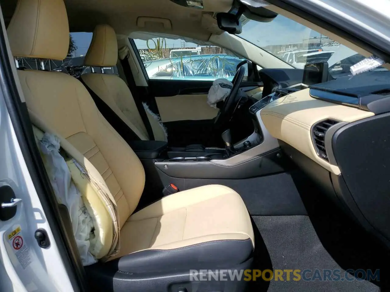 5 fotografías del automóvil dañado JTJYARBZ6K2142129 LEXUS NX 2019