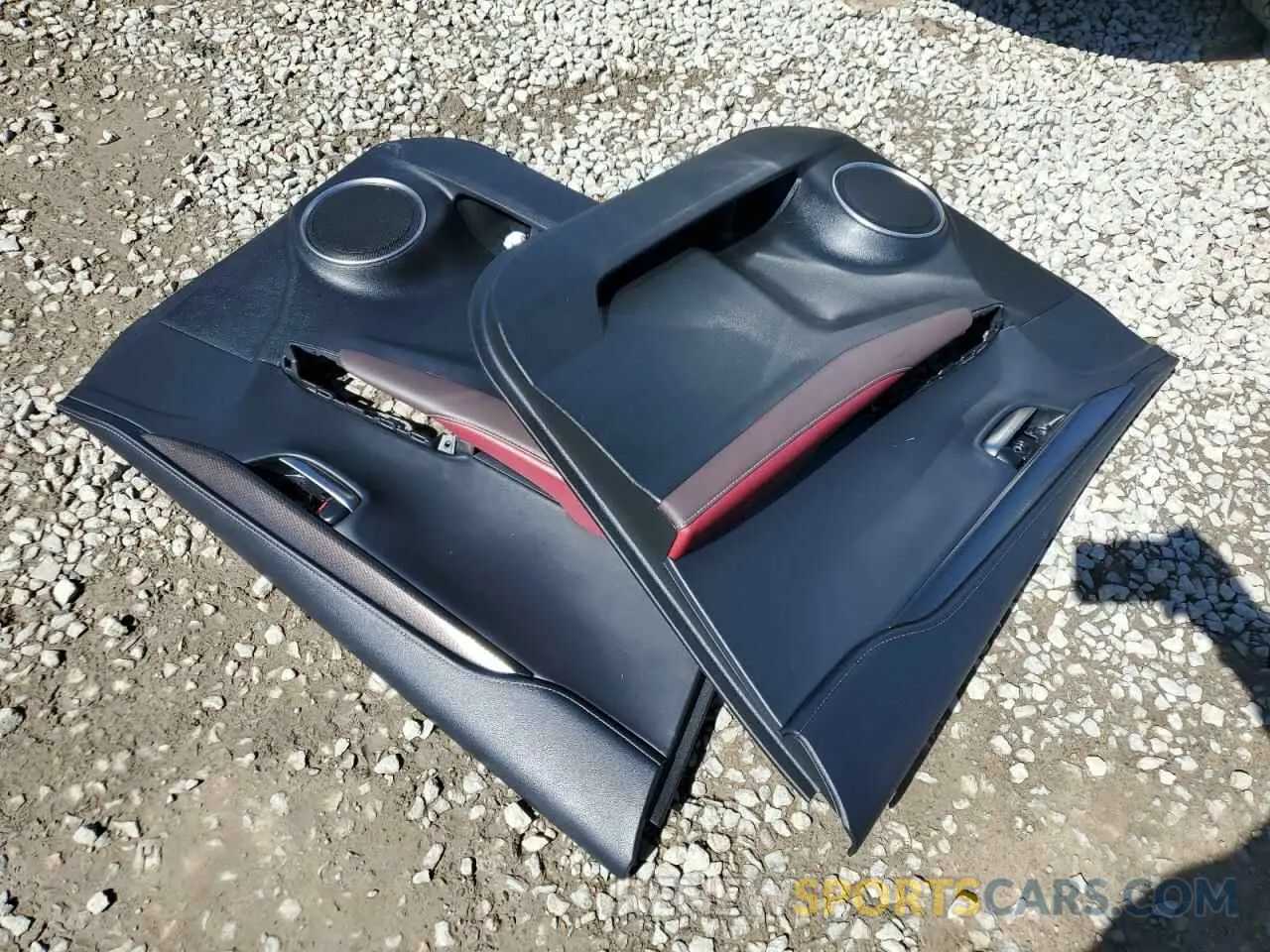 13 fotografías del automóvil dañado JTJYARBZ7K2133844 LEXUS NX 2019