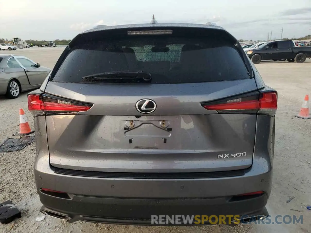 6 fotografías del automóvil dañado JTJYARBZ8K2126613 LEXUS NX 2019