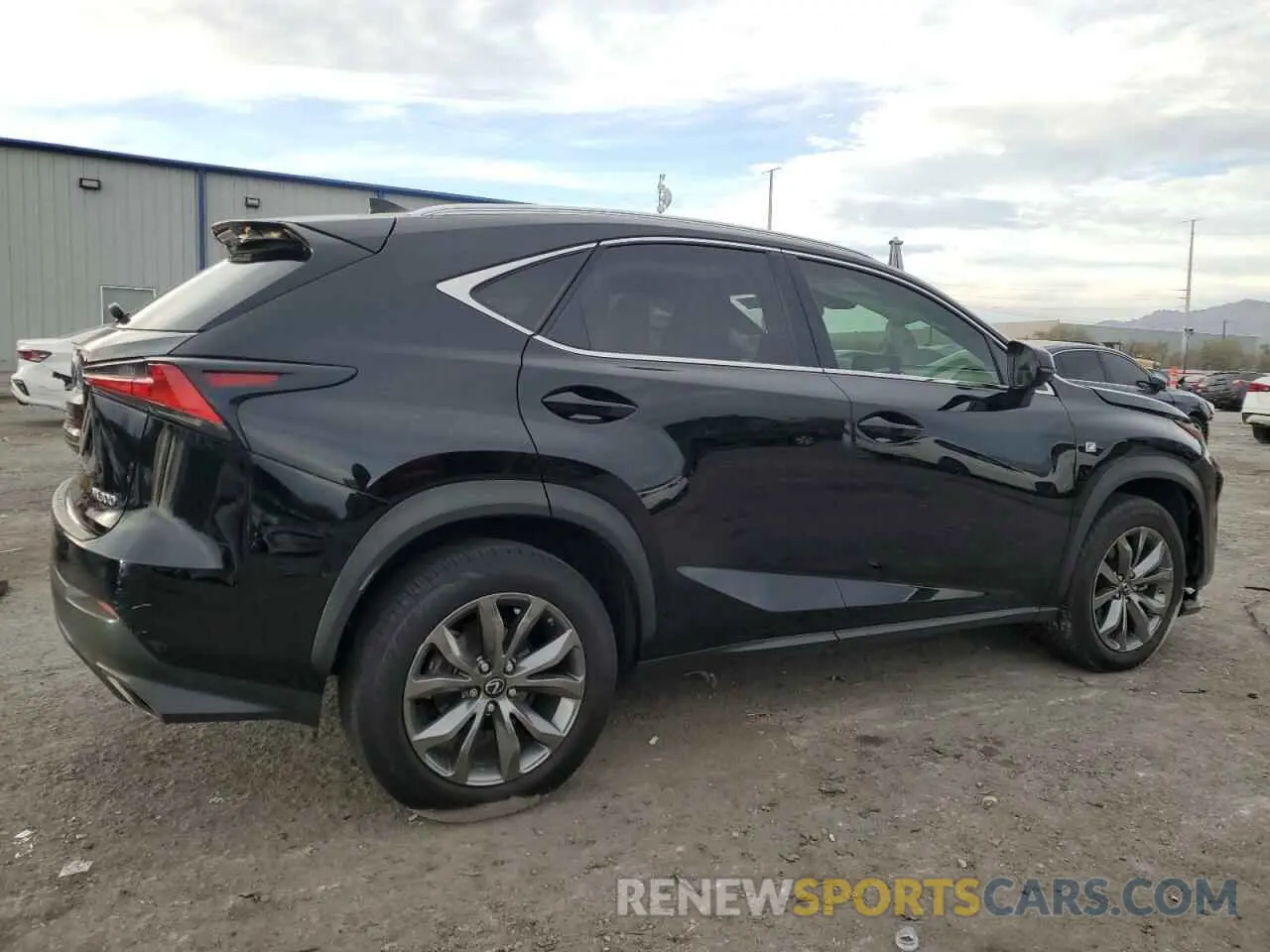 3 fotografías del automóvil dañado JTJYARBZ8K2134677 LEXUS NX 2019
