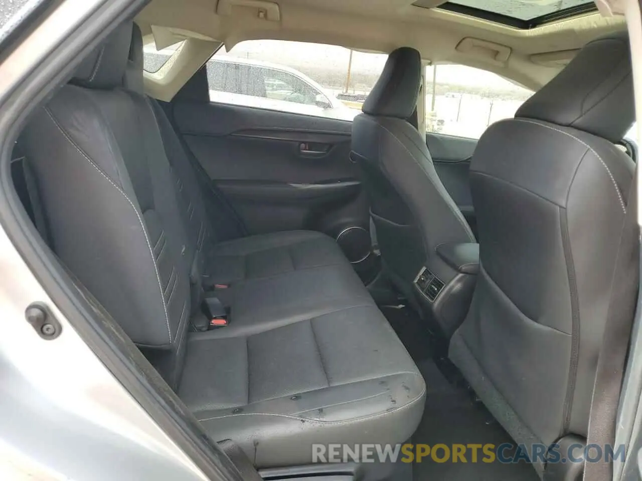 10 fotografías del automóvil dañado JTJYARBZ9K2126197 LEXUS NX 2019