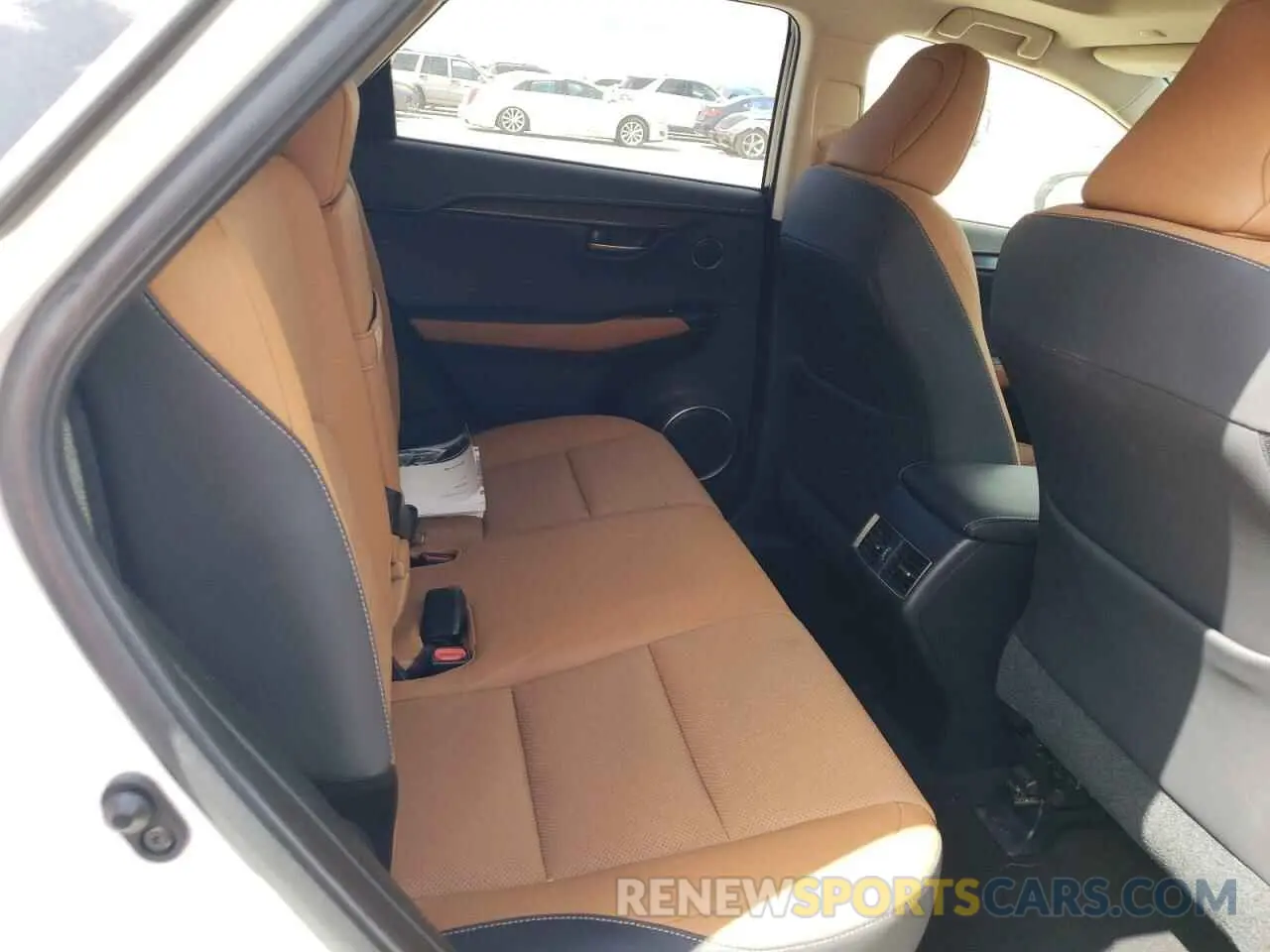 6 fotografías del automóvil dañado JTJYARBZXK2117749 LEXUS NX 2019