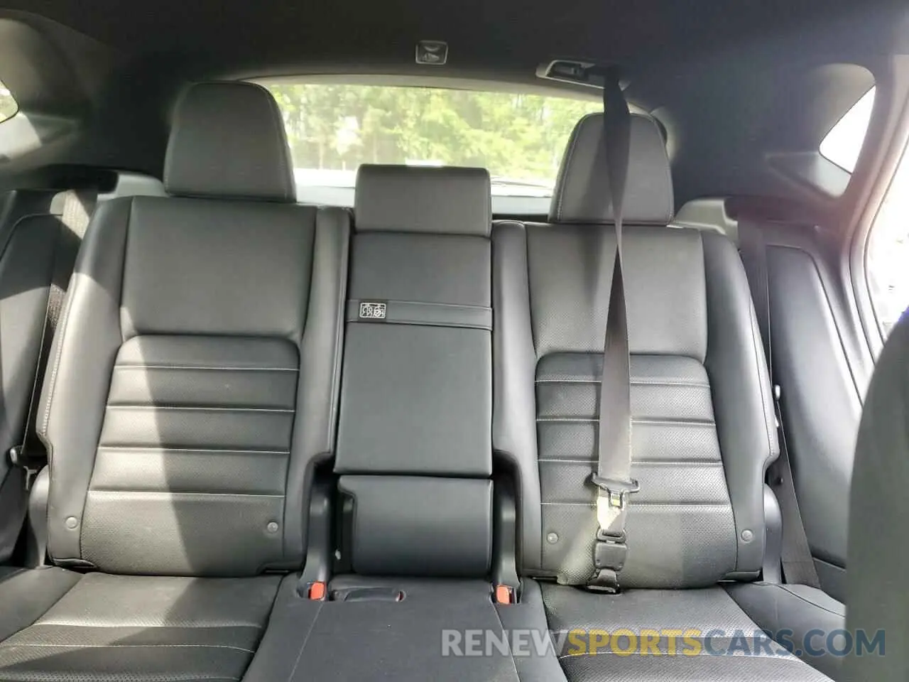 10 fotografías del automóvil dañado JTJYARBZXK2134745 LEXUS NX 2019