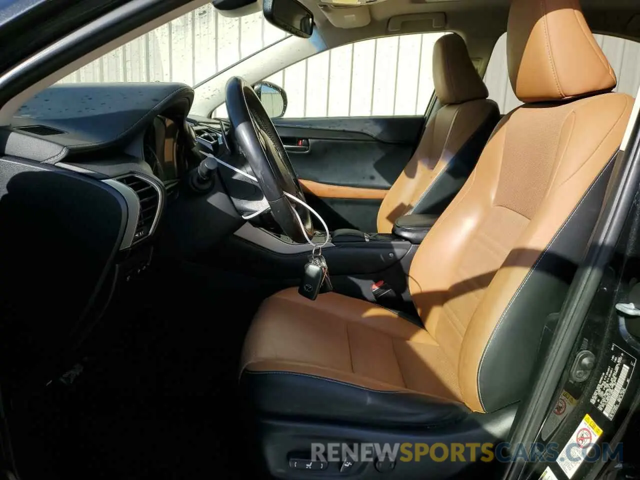7 fotografías del automóvil dañado JTJYARBZXK2148886 LEXUS NX 2019
