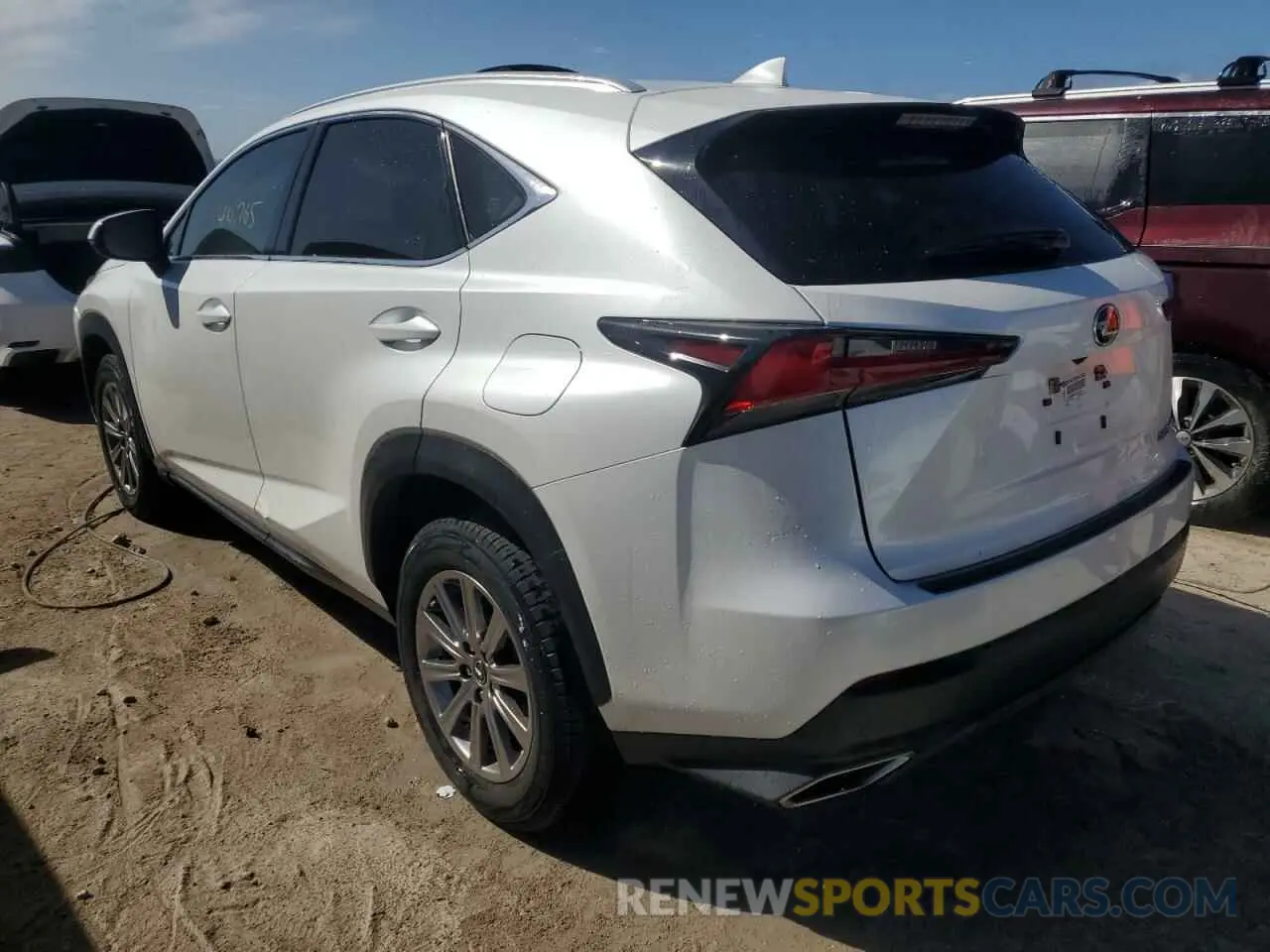 2 fotografías del automóvil dañado JTJAARBZ0L5001493 LEXUS NX 2020