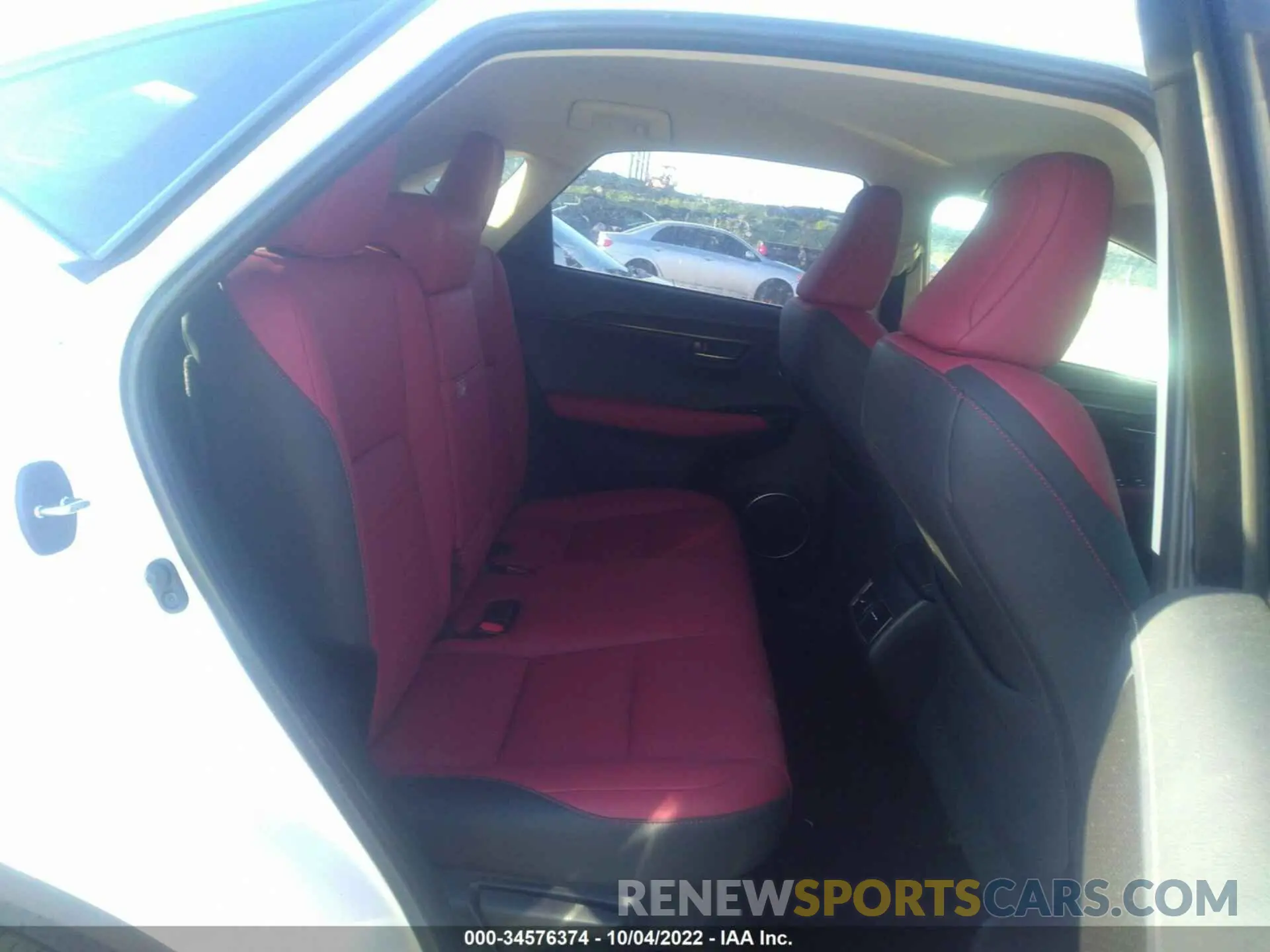 8 fotografías del automóvil dañado JTJAARBZ1L5019422 LEXUS NX 2020