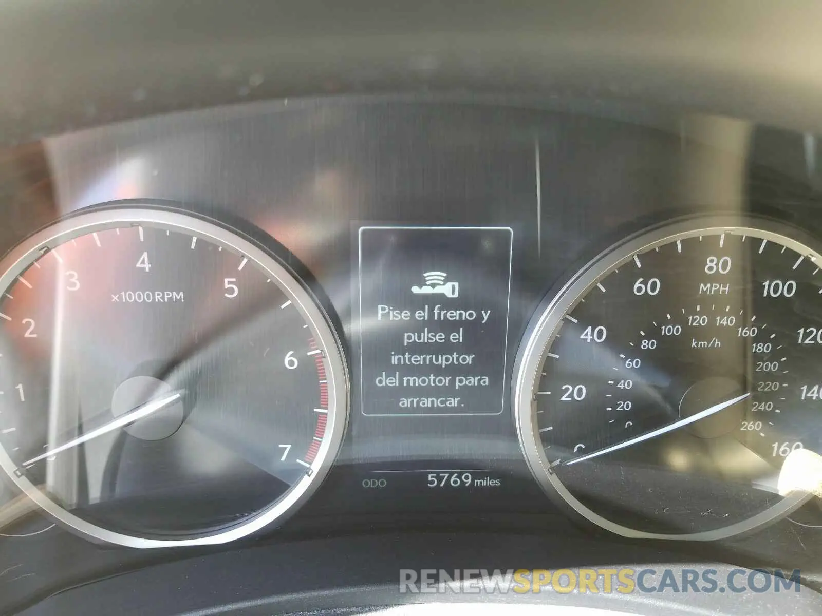 8 fotografías del automóvil dañado JTJAARBZ2L2158380 LEXUS NX 2020