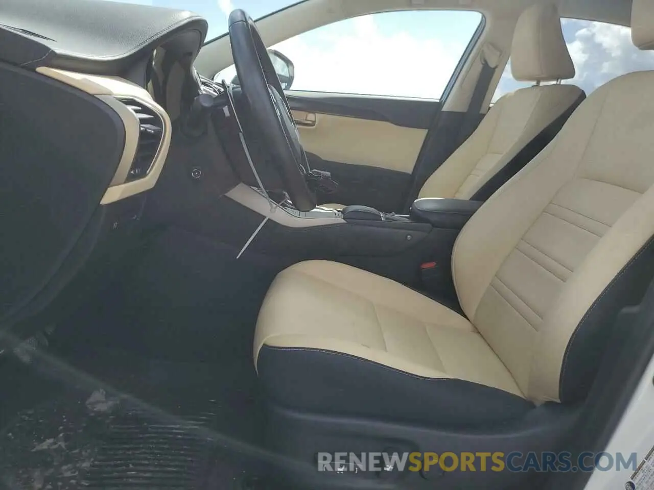 7 fotografías del automóvil dañado JTJAARBZ2L2175079 LEXUS NX 2020