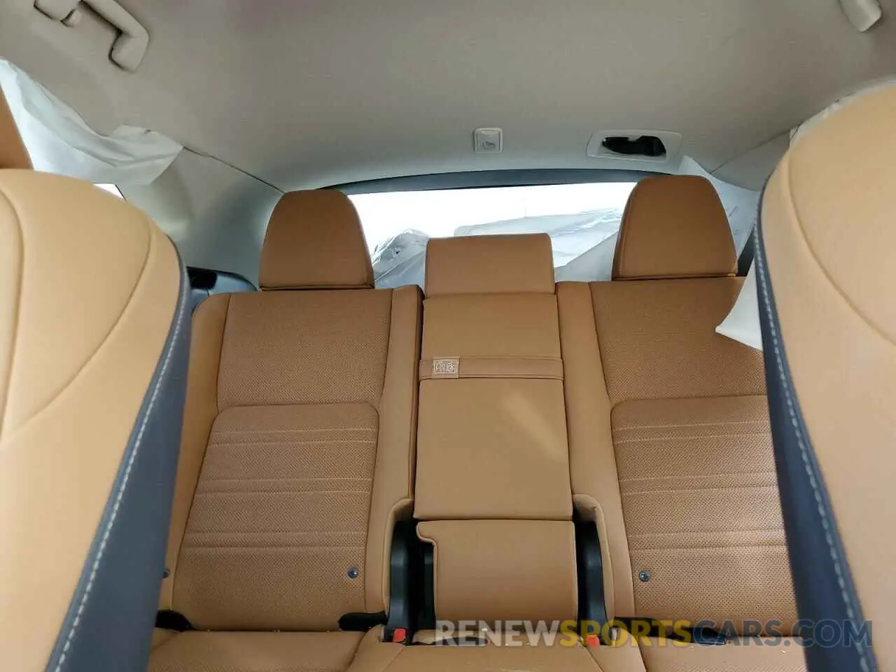 10 fotografías del automóvil dañado JTJDARBZ0L2173960 LEXUS NX 2020