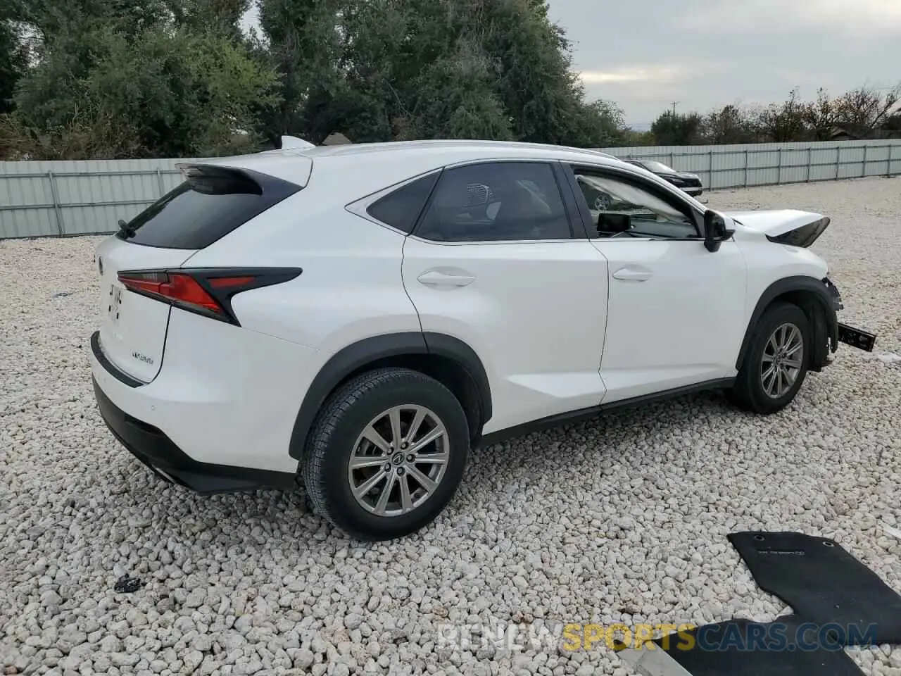 3 fotografías del automóvil dañado JTJDARBZ0L2173960 LEXUS NX 2020