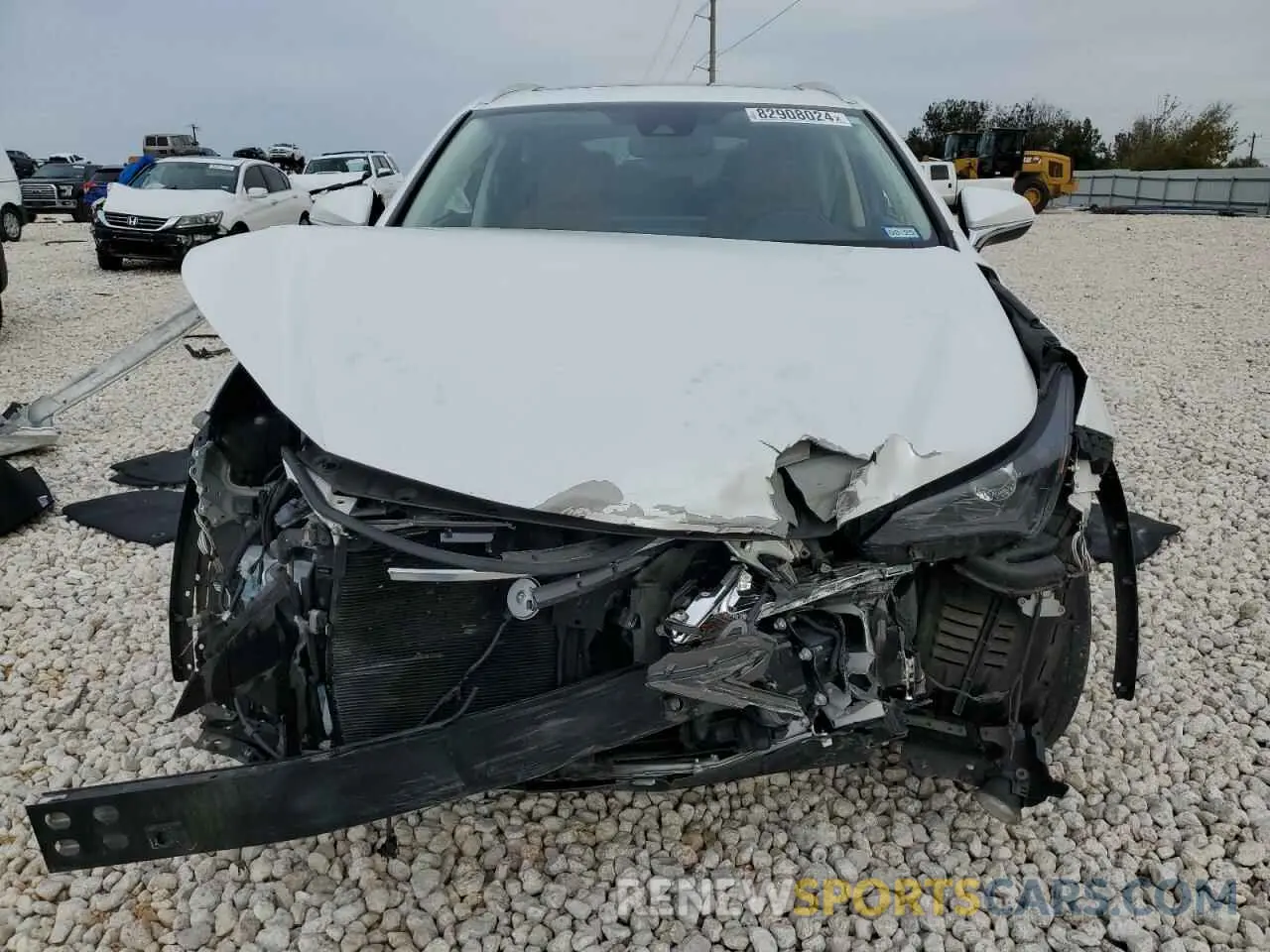 5 fotografías del automóvil dañado JTJDARBZ0L2173960 LEXUS NX 2020