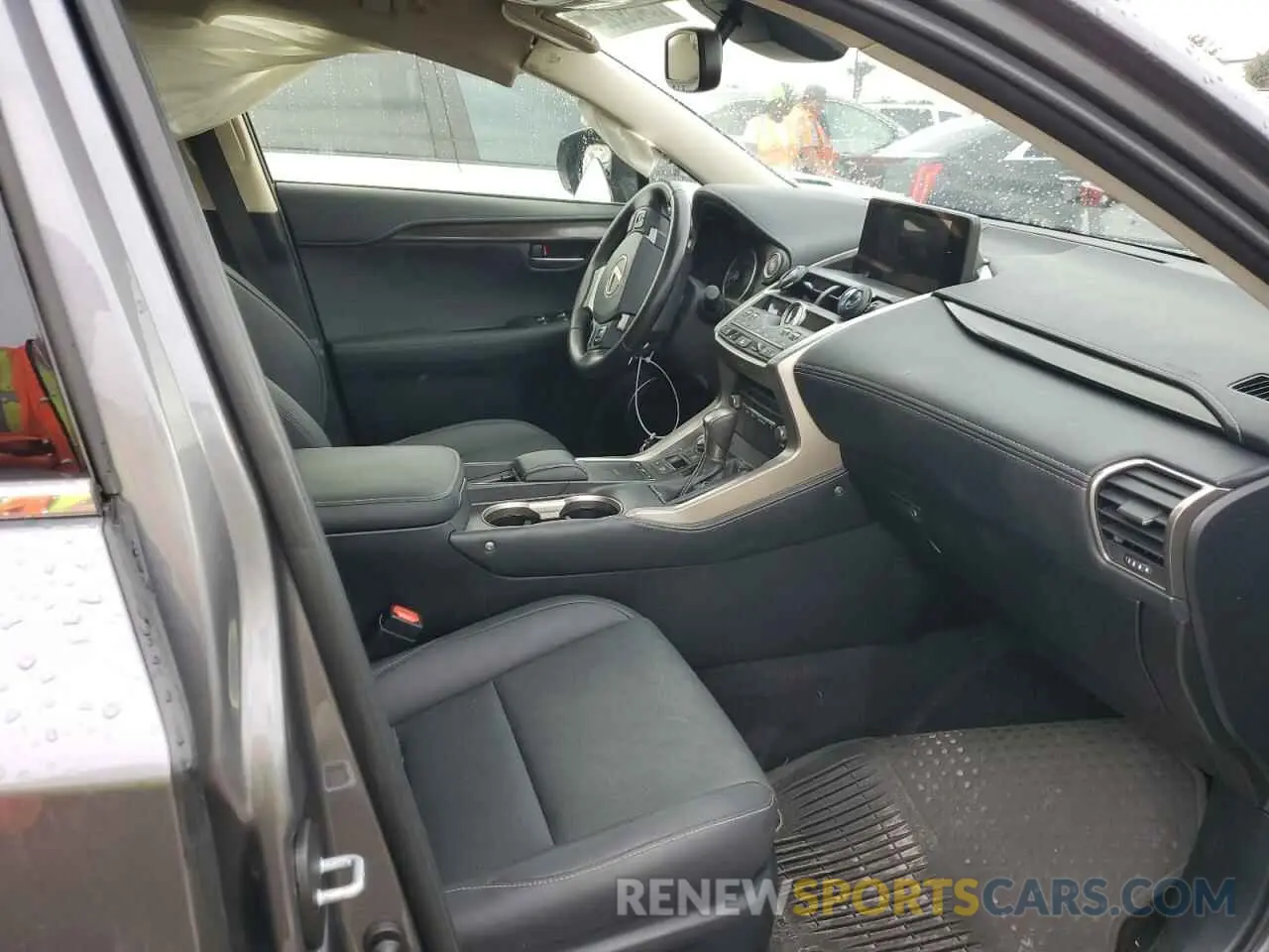 5 fotografías del automóvil dañado JTJDARBZ1L2177533 LEXUS NX 2020