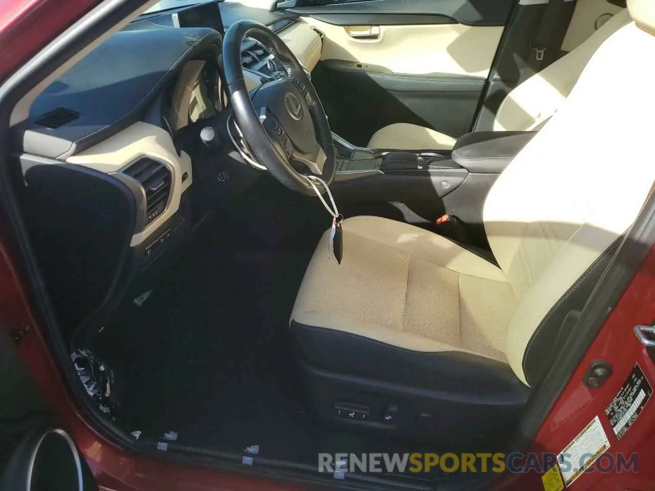 7 fotografías del automóvil dañado JTJDARBZ1L5011253 LEXUS NX 2020