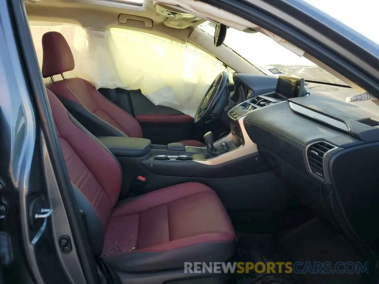 7 fotografías del automóvil dañado JTJDARBZ2L2177413 LEXUS NX 2020
