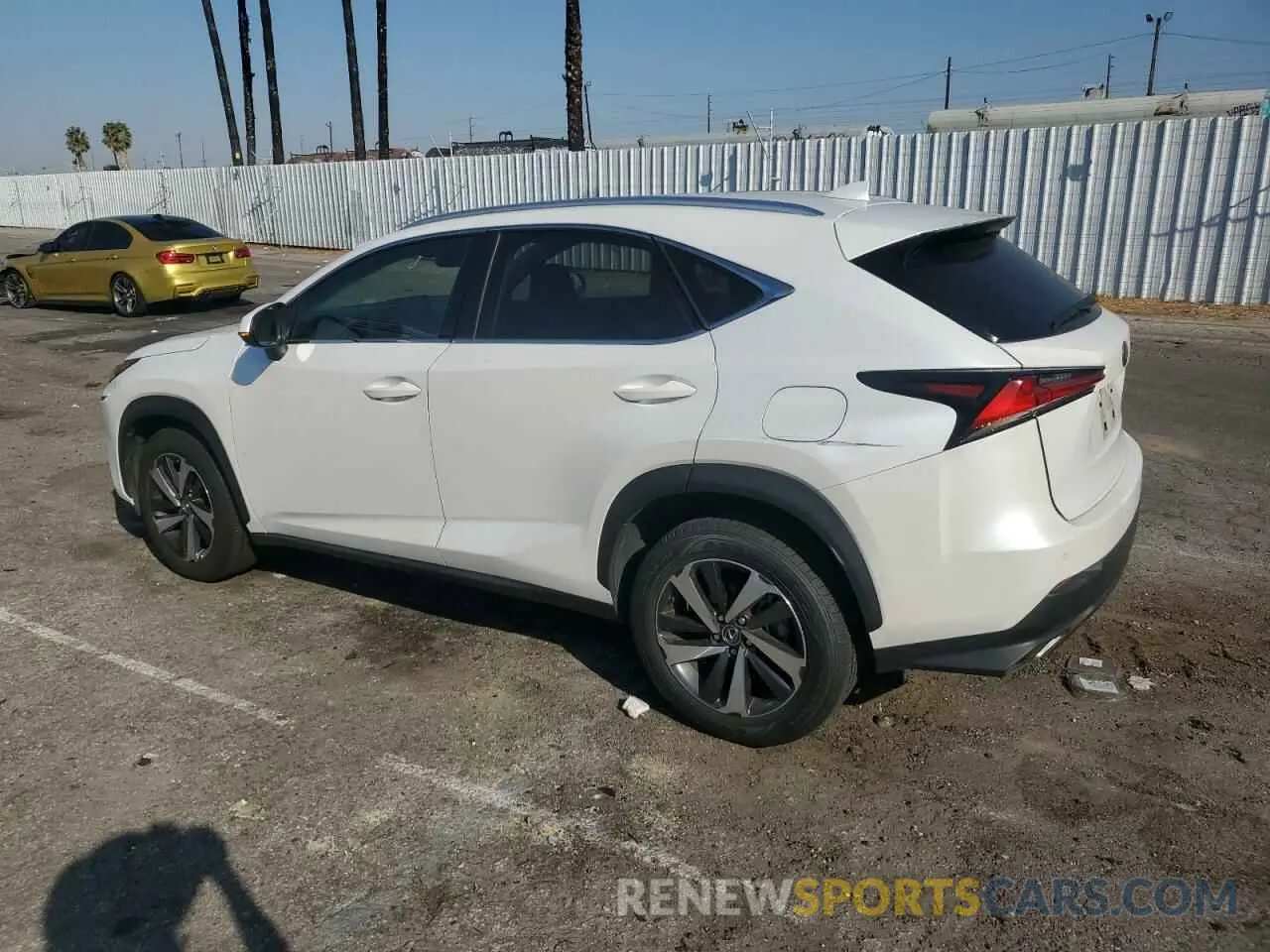2 fotografías del automóvil dañado JTJDARBZ2L5005381 LEXUS NX 2020