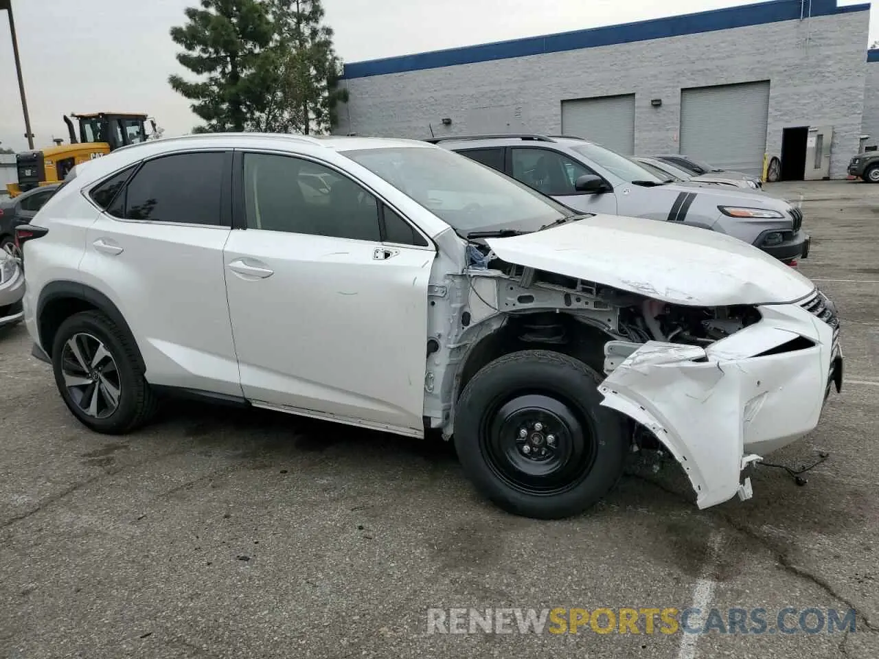 4 fotografías del automóvil dañado JTJDARBZ3L5004692 LEXUS NX 2020