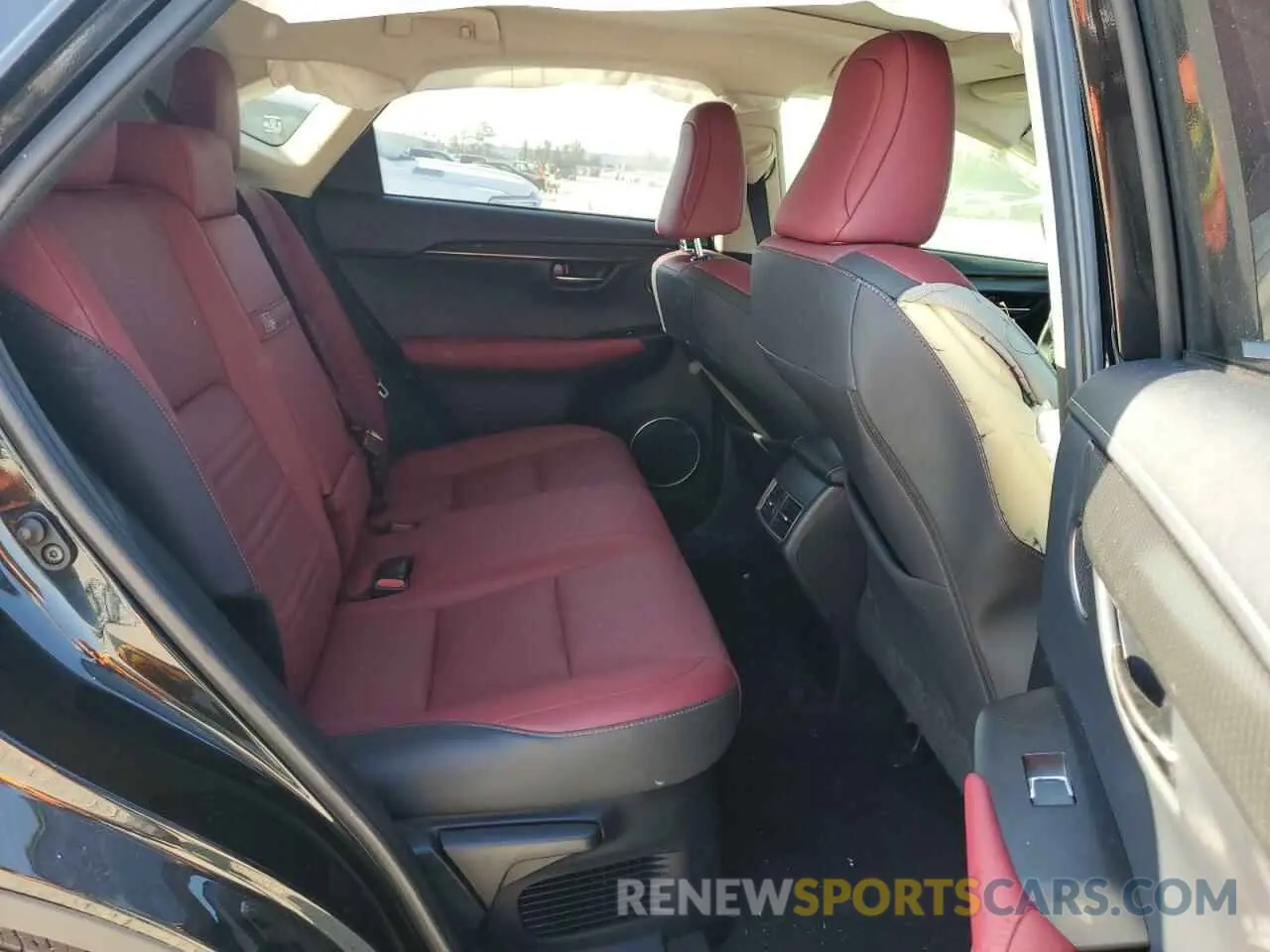 11 fotografías del automóvil dañado JTJDARBZ3L5014462 LEXUS NX 2020
