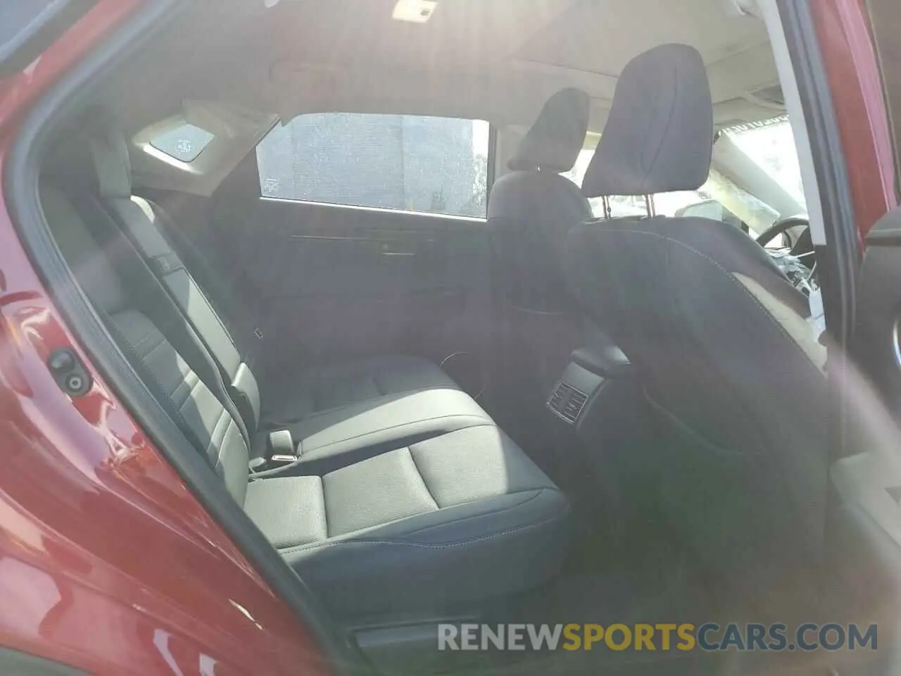 6 fotografías del automóvil dañado JTJDARBZ4L5005110 LEXUS NX 2020