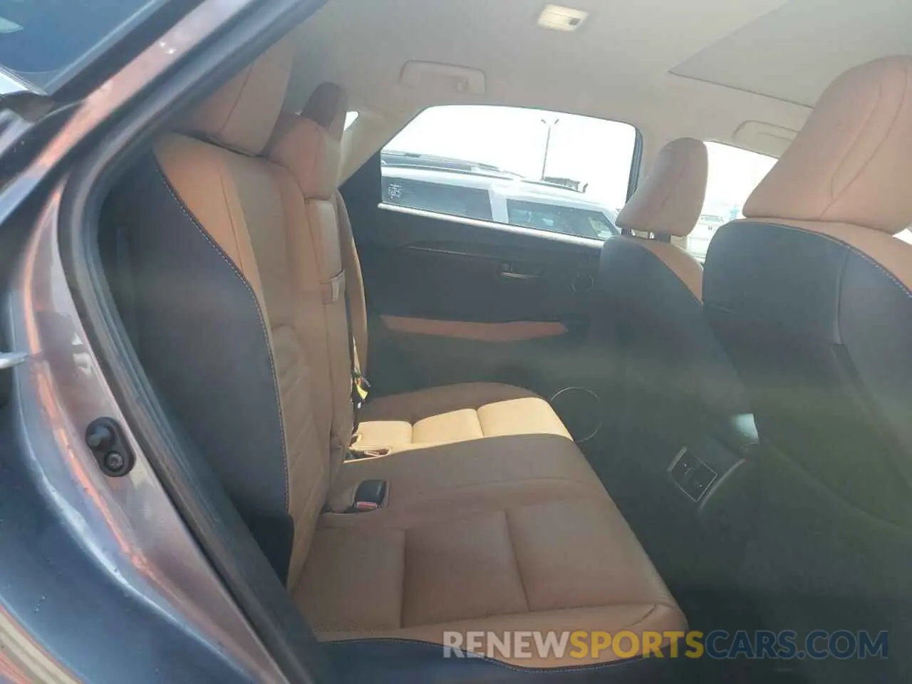 11 fotografías del automóvil dañado JTJDARBZ8L2177819 LEXUS NX 2020