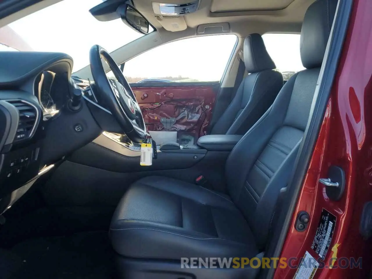 7 fotografías del automóvil dañado JTJDARDZ6L5006241 LEXUS NX 2020