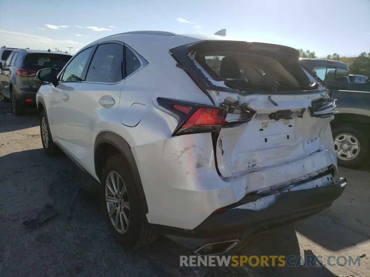 3 fotografías del automóvil dañado JTJDARDZ6L5010080 LEXUS NX 2020