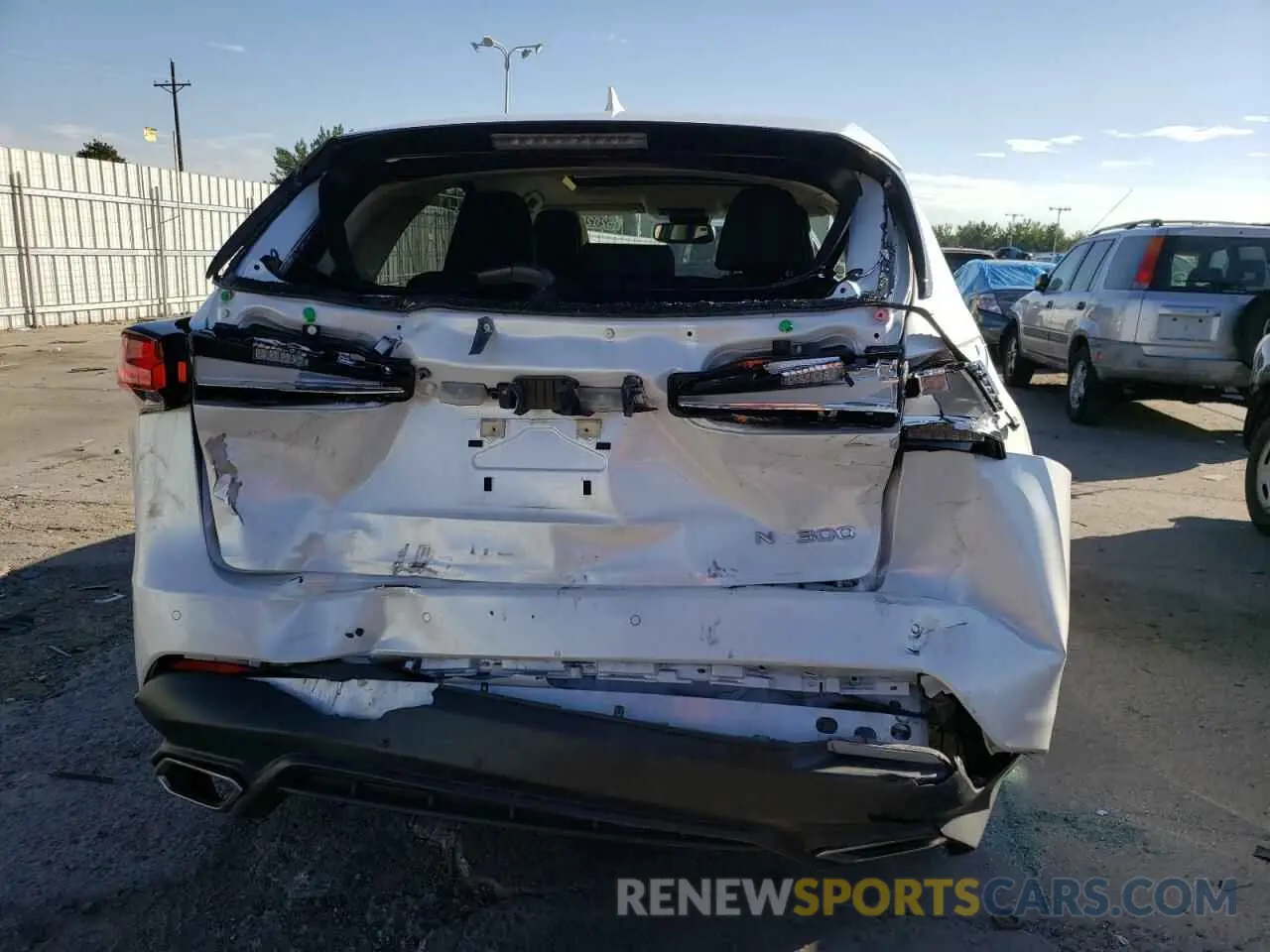 9 fotografías del automóvil dañado JTJDARDZ6L5010080 LEXUS NX 2020