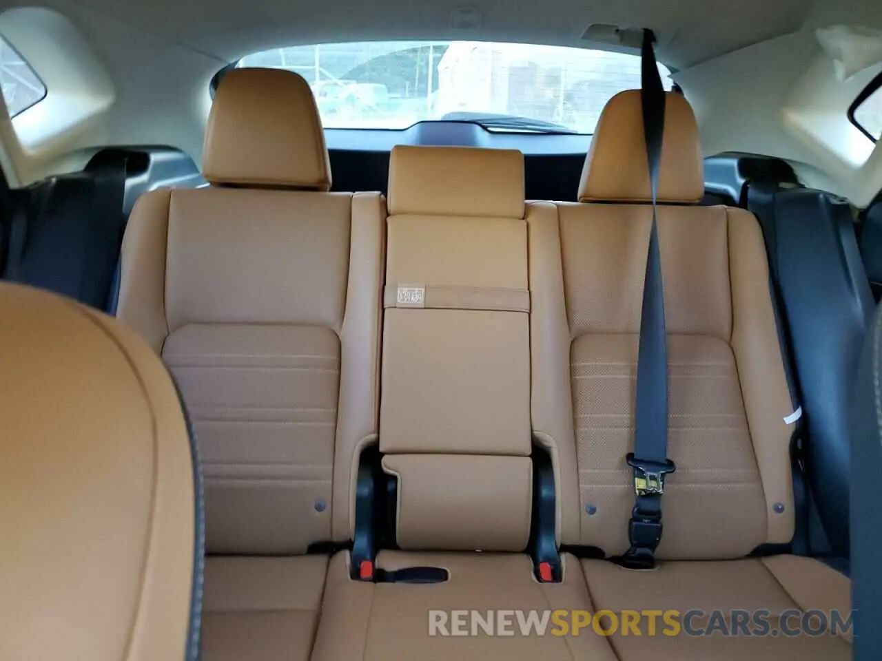 10 fotografías del automóvil dañado JTJDARDZ9L2234574 LEXUS NX 2020