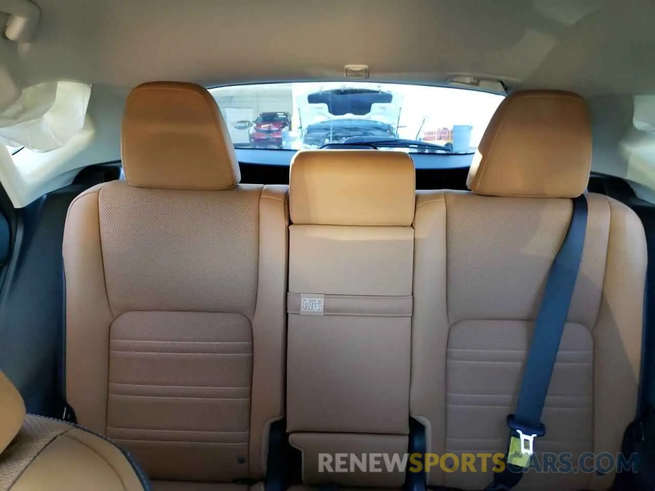 10 fotografías del automóvil dañado JTJDJRDZ7L2129404 LEXUS NX 2020