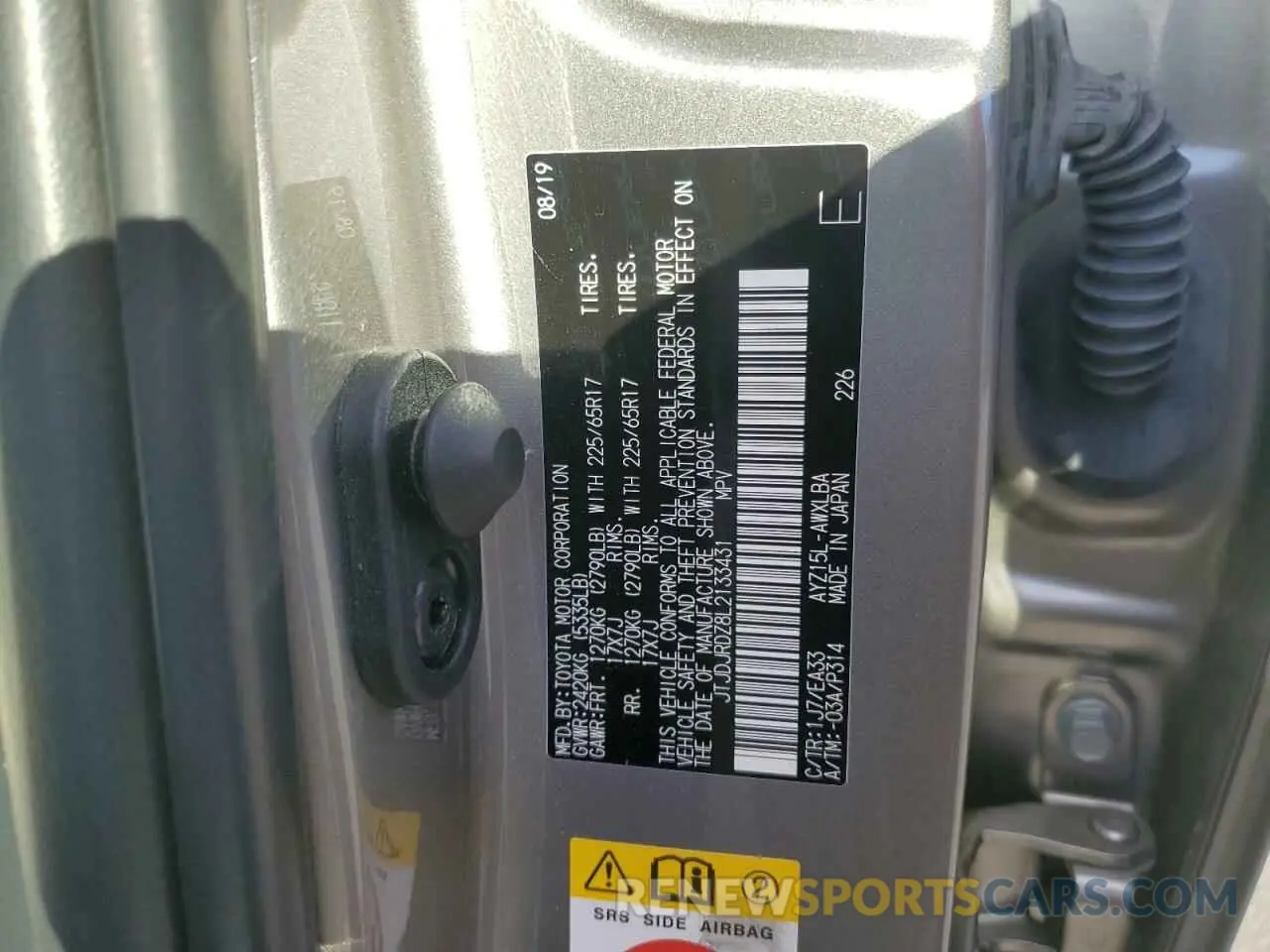 13 fotografías del automóvil dañado JTJDJRDZ8L2133431 LEXUS NX 2020