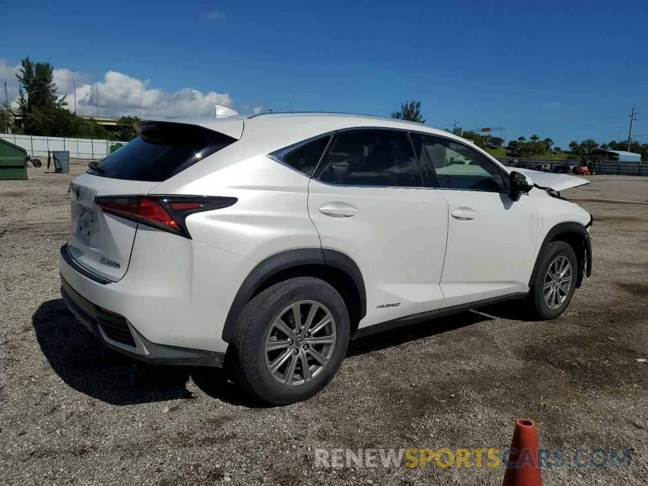3 fotografías del automóvil dañado JTJDJRDZ9L5009330 LEXUS NX 2020