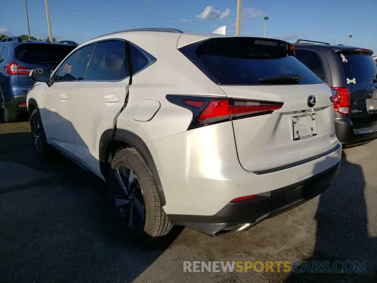 3 fotografías del automóvil dañado JTJGARBZ1L5014747 LEXUS NX 2020