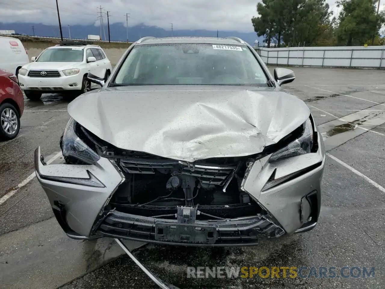 5 fotografías del automóvil dañado JTJGARBZ2L2164982 LEXUS NX 2020