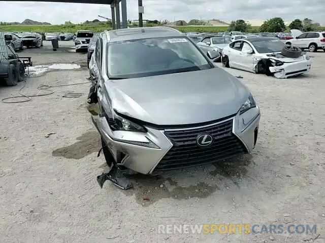 14 fotografías del automóvil dañado JTJGARBZ3L5009811 LEXUS NX 2020