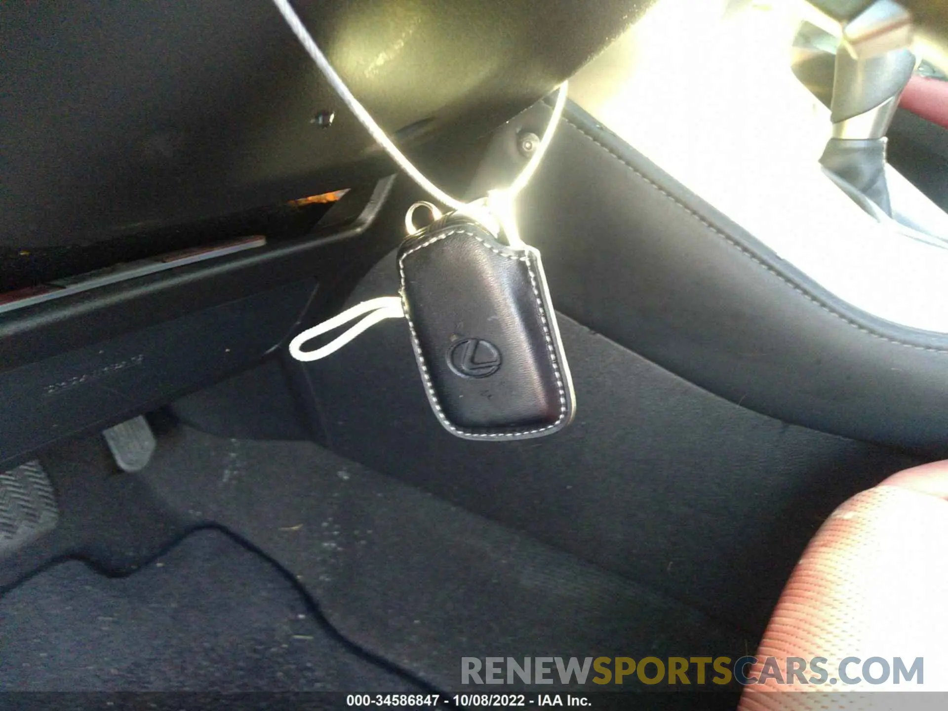 11 fotografías del automóvil dañado JTJGARBZ4L2176180 LEXUS NX 2020