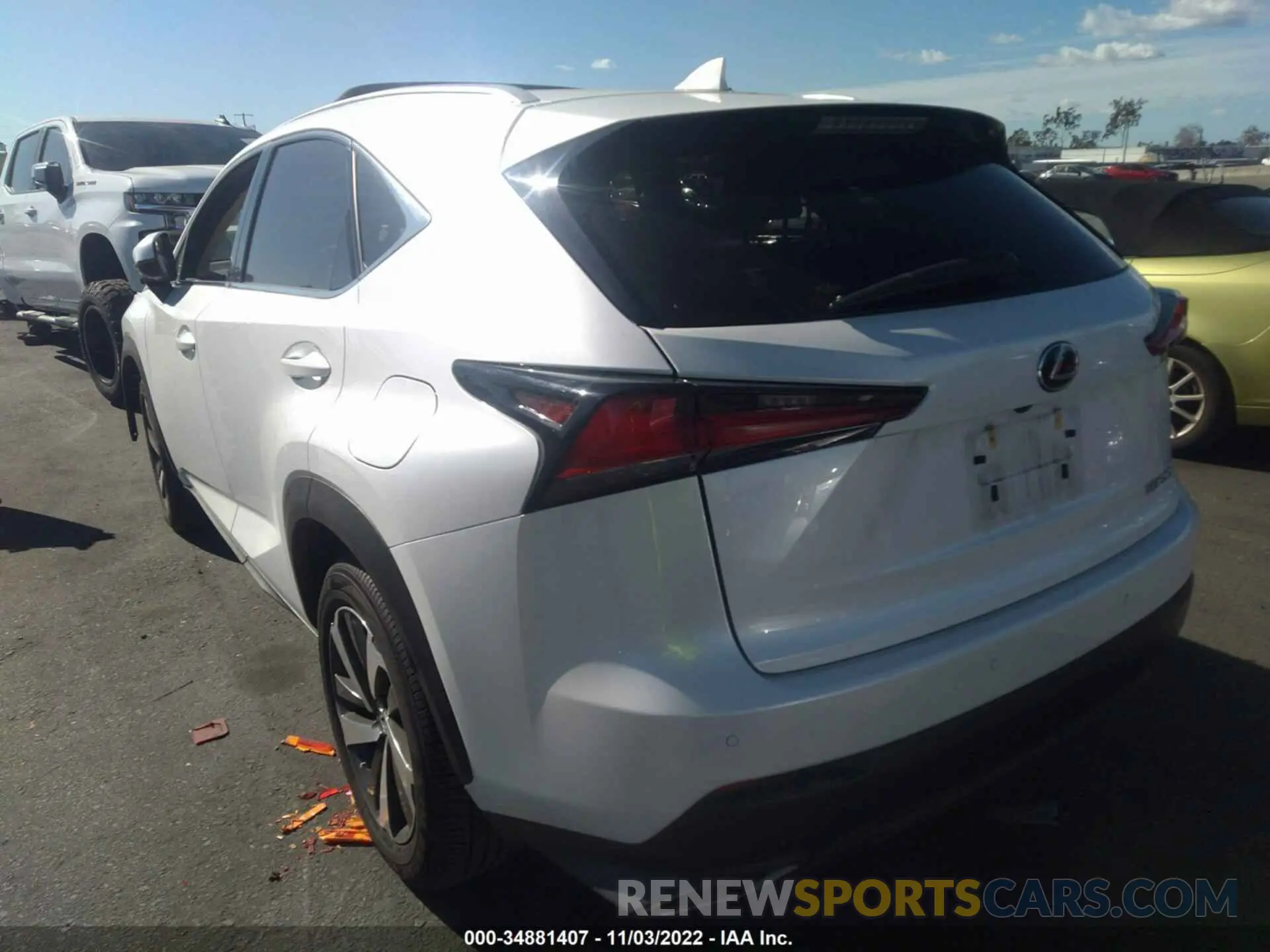 3 fotografías del automóvil dañado JTJGARBZ4L2177412 LEXUS NX 2020