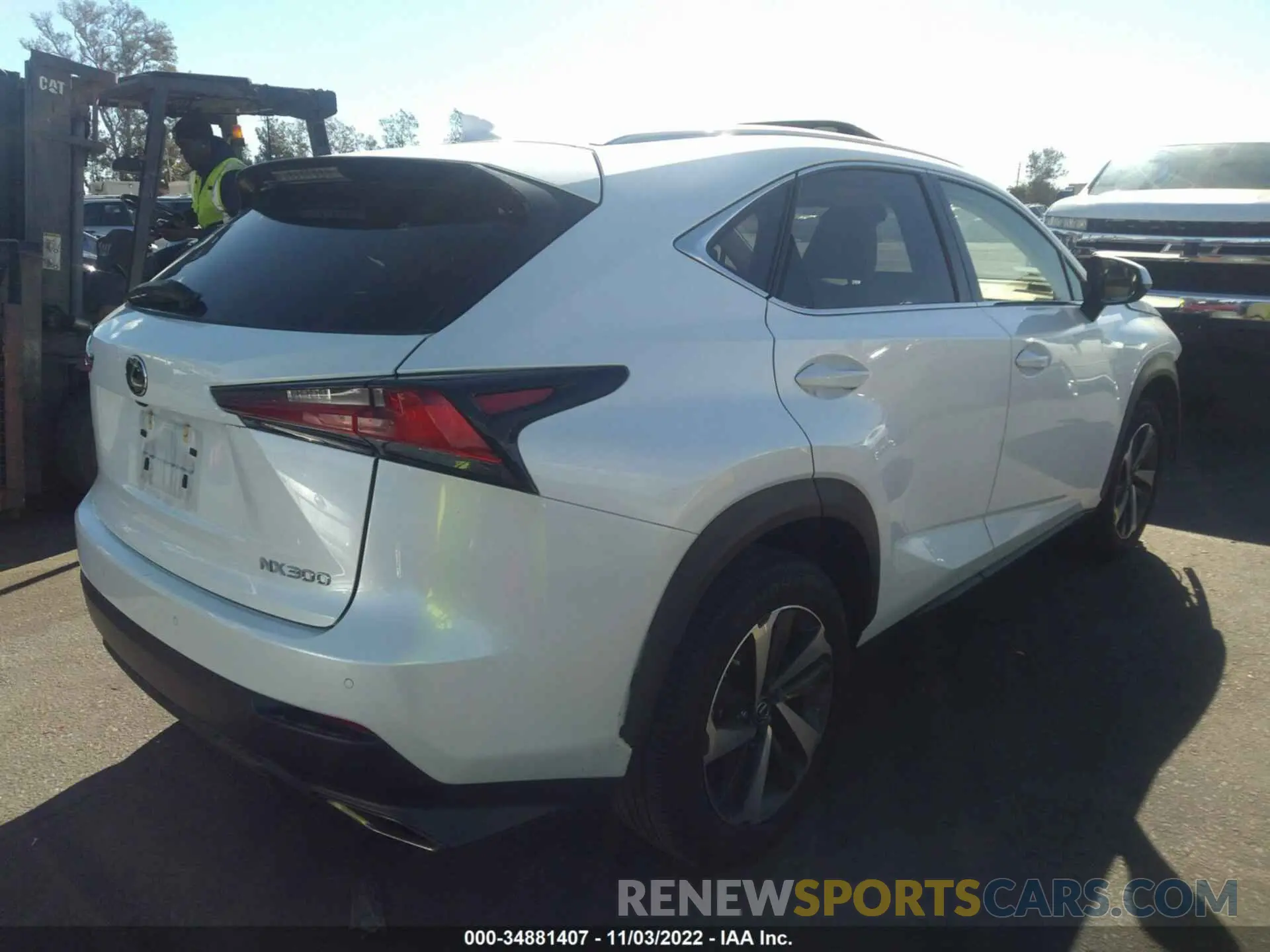 4 fotografías del automóvil dañado JTJGARBZ4L2177412 LEXUS NX 2020