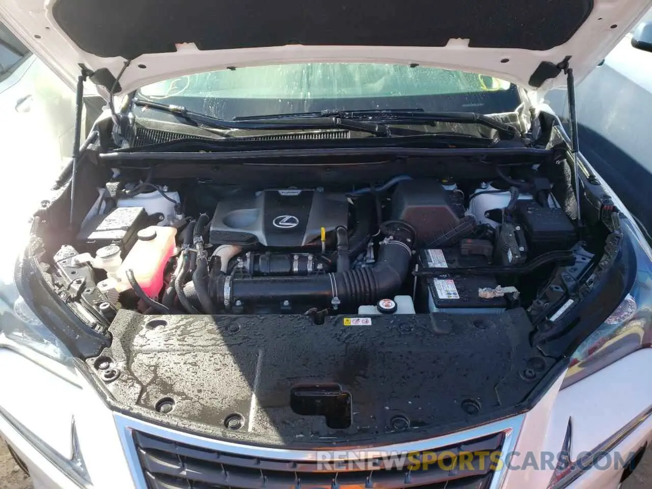 7 fotografías del automóvil dañado JTJGARBZ4L5007937 LEXUS NX 2020