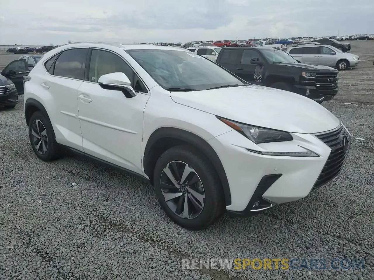 4 fotografías del automóvil dañado JTJGARDZ0L2218308 LEXUS NX 2020