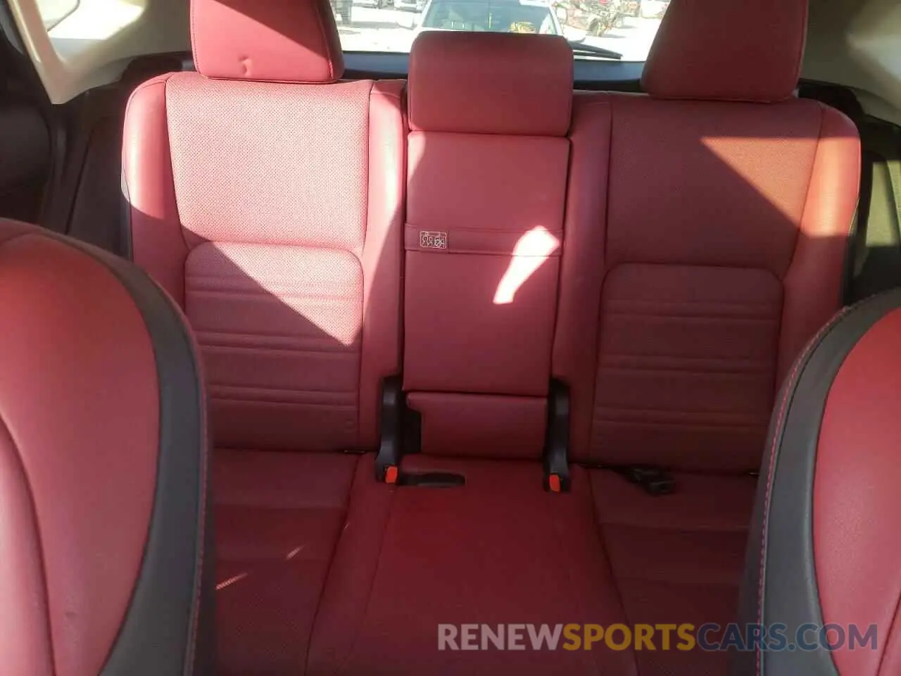 10 fotografías del automóvil dañado JTJGARDZ0L2223914 LEXUS NX 2020