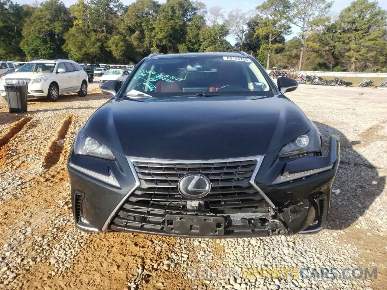 5 fotografías del automóvil dañado JTJGARDZ0L2223914 LEXUS NX 2020
