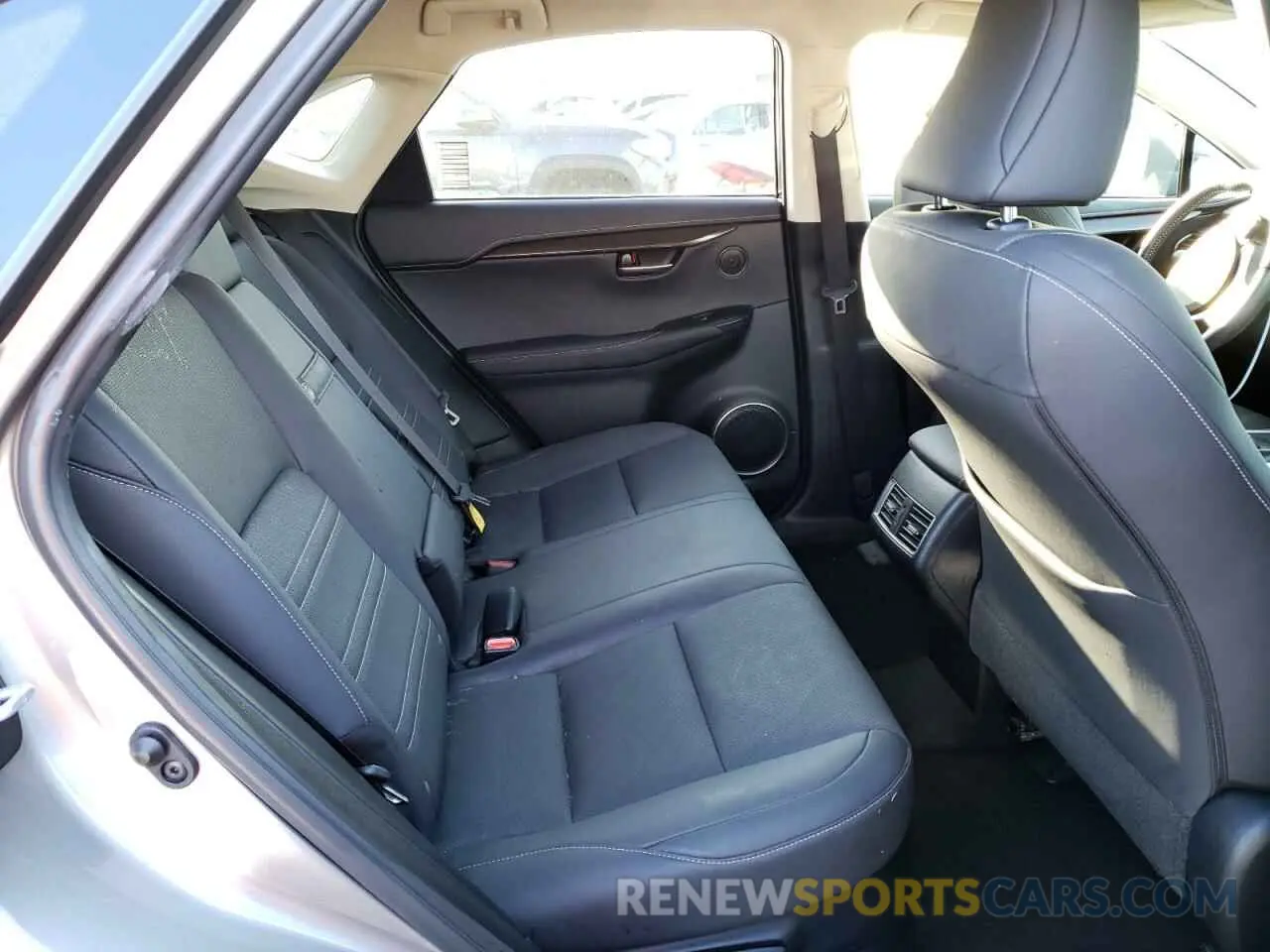 6 fotografías del automóvil dañado JTJGARDZ2L2218729 LEXUS NX 2020
