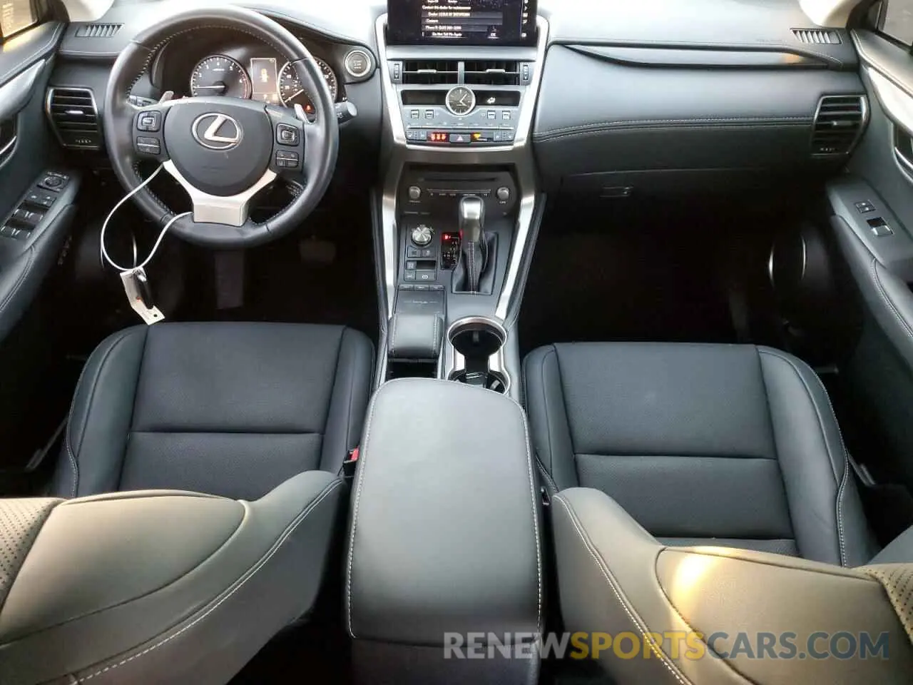 8 fotografías del automóvil dañado JTJGARDZ2L2221663 LEXUS NX 2020