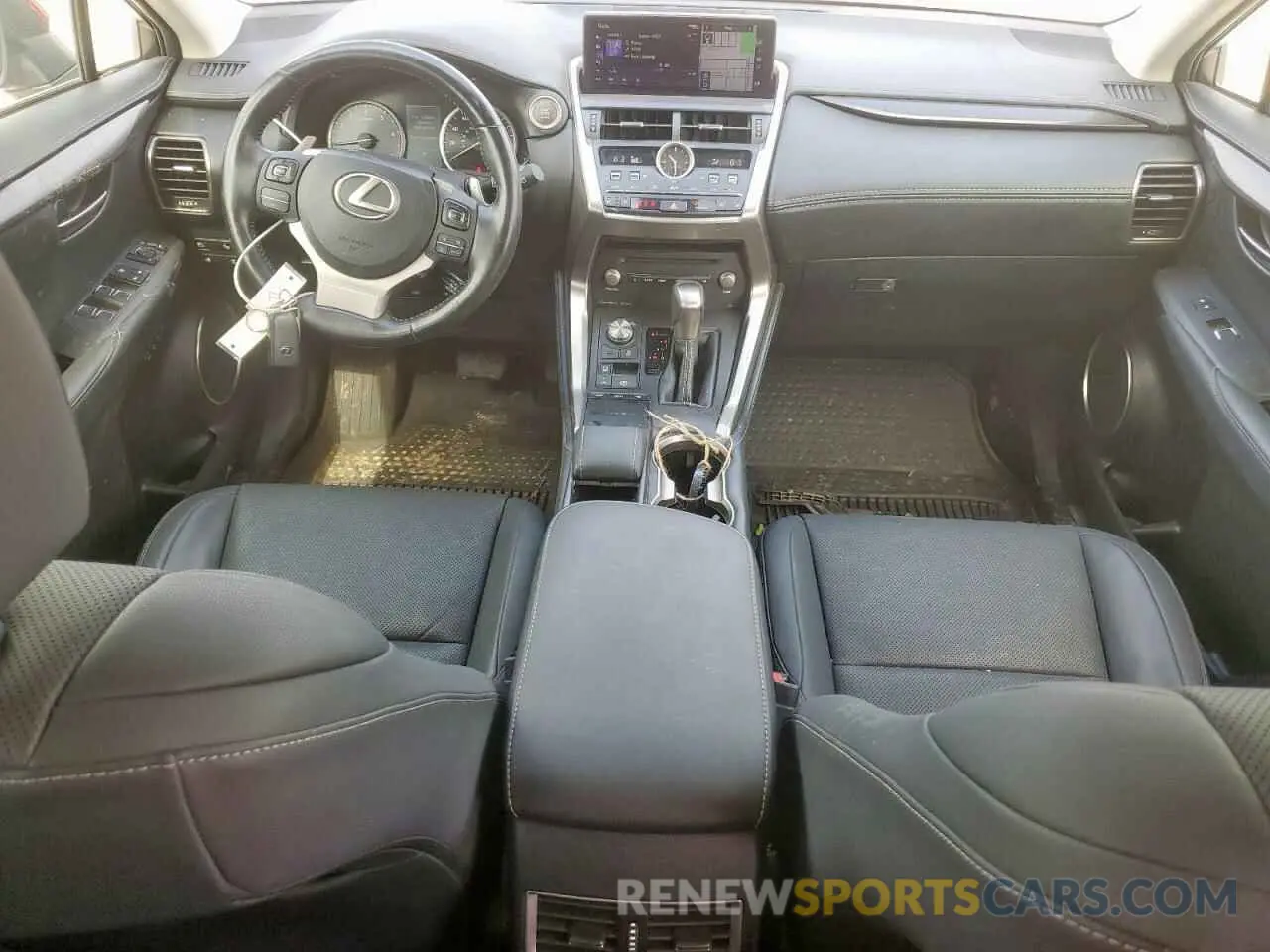 8 fotografías del automóvil dañado JTJGARDZ2L5009067 LEXUS NX 2020