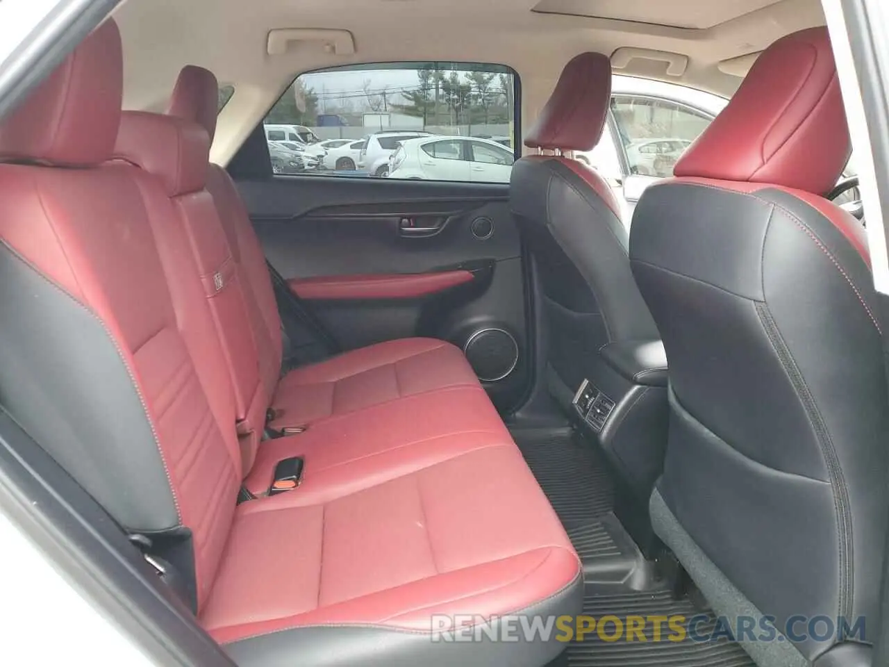 11 fotografías del automóvil dañado JTJGARDZ6L5010903 LEXUS NX 2020