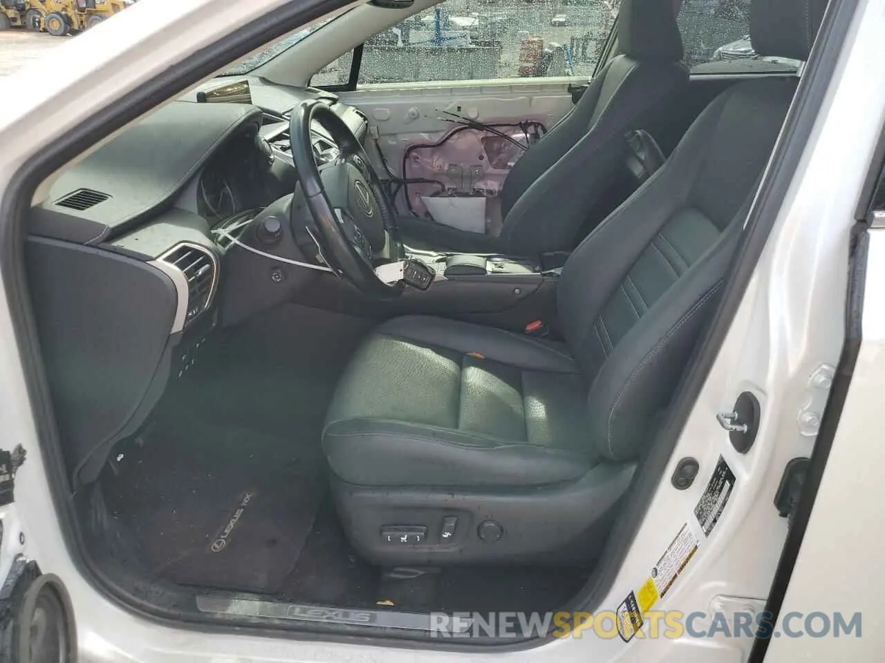 7 fotografías del automóvil dañado JTJGARDZ7L5015558 LEXUS NX 2020