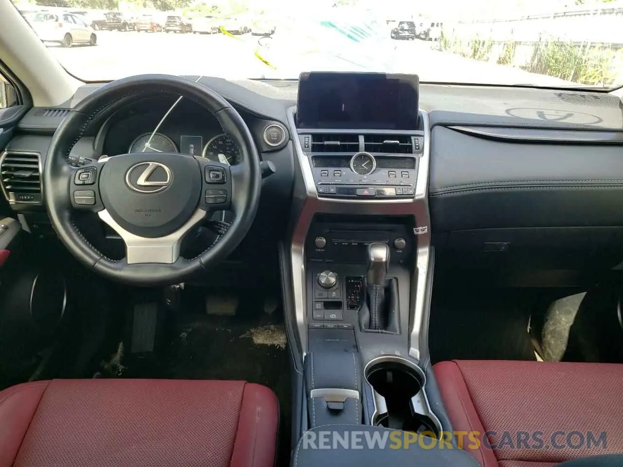 9 fotografías del automóvil dañado JTJGARDZ8L5008778 LEXUS NX 2020