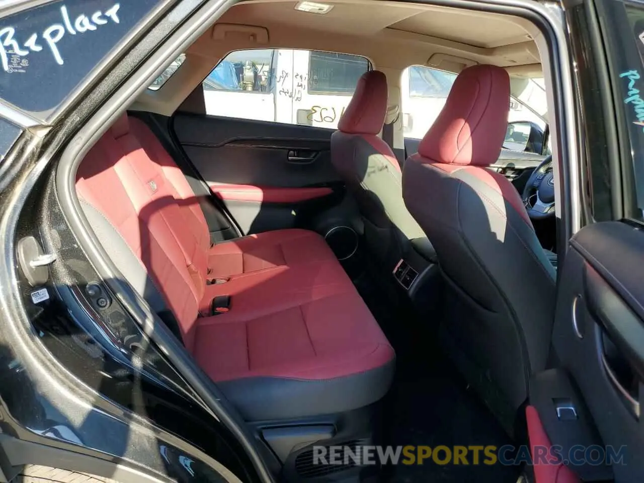 6 fotografías del automóvil dañado JTJGARDZXL5002013 LEXUS NX 2020