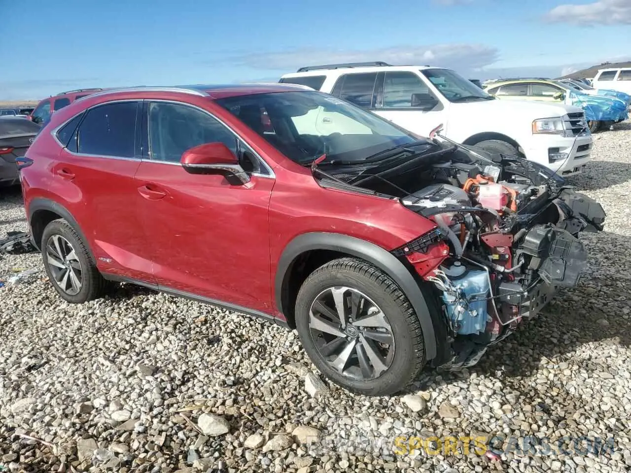 4 fotografías del automóvil dañado JTJGJRDZ0L2143996 LEXUS NX 2020